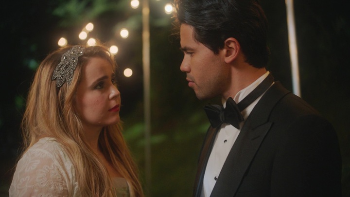 [주말의 OTT]스파이가 누명을 쓰면