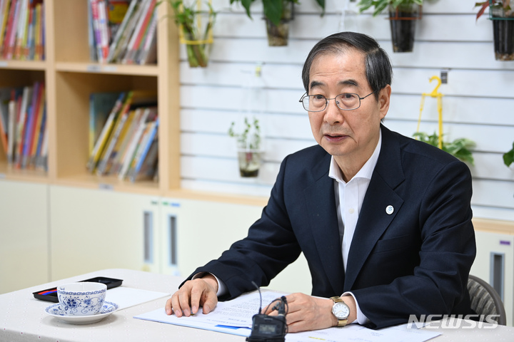 한 총리 "건설 현장의 적폐 근절…하나하나 개혁 중"