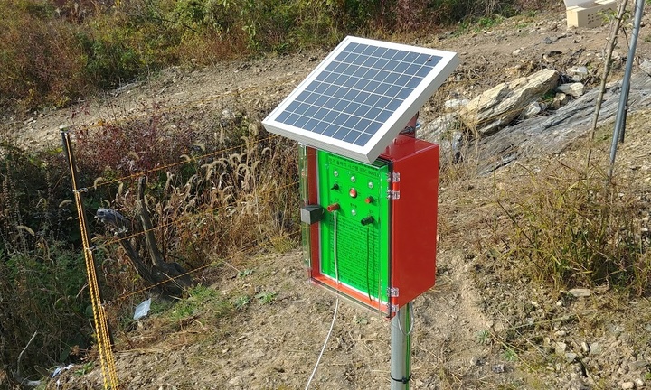 야생동물 피해예방시설 전기울타리. *재판매 및 DB 금지