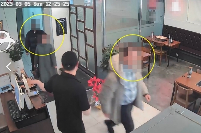 일가족이 식당에 방문해 13만6500원어치의 음식을 먹고 계산하지 않은 채 떠났지만 다음날 해당 식당에 방문해 사과하고 음식값을 지불한 것으로 알려졌다. 사진 국민일보 *재판매 및 DB 금지