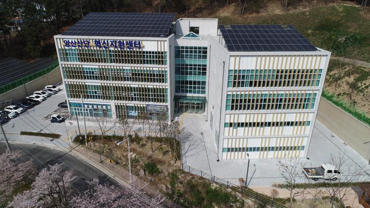 양산산단 혁신지원센터. *재판매 및 DB 금지