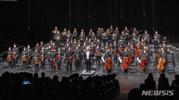 [광주=뉴시스] 김혜인 기자 = ACC시민오케스트라. 2023.03.27.(사진=ACC재단 제공) photo@newsis.com
