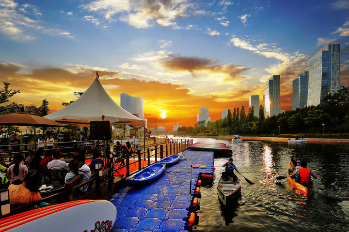 송도 센트럴 파크 내 '이스트 보트 하우스' *재판매 및 DB 금지