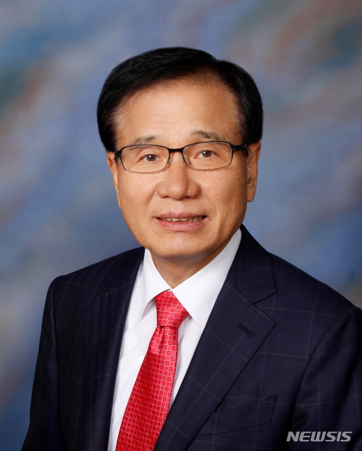 [서울=뉴시스]노재윤 서울아산병원 명예교수. (사진= 서울아산병원 제공) 2023.03.28. photo@newsis.com.