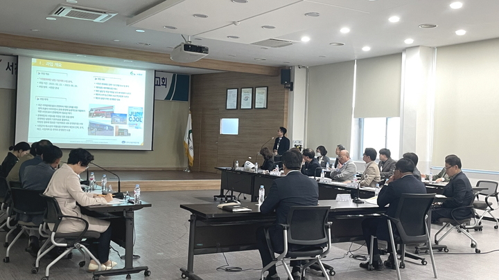 서천군은 27일 서천군청 대회의실에서 서천문화재단 설립 기본계획 수립용역 착수 보고회를 했다. *재판매 및 DB 금지