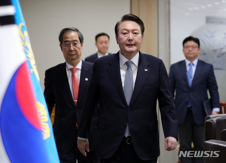 李캠프 김영진 "尹 불안감에 신당 띄워…내란 뒤집어 보려는 음모"