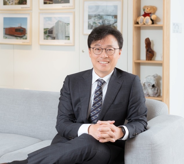 [서울=뉴시스] 바이오기업 한올바이오파마가 29일 주주총회와 이사회를 통해 대웅제약 ETC 영업본부 박수진 본부장을 사내이사 겸 공동대표이사로 선임했다. (사진=한올바이오파마 제공) *재판매 및 DB 금지