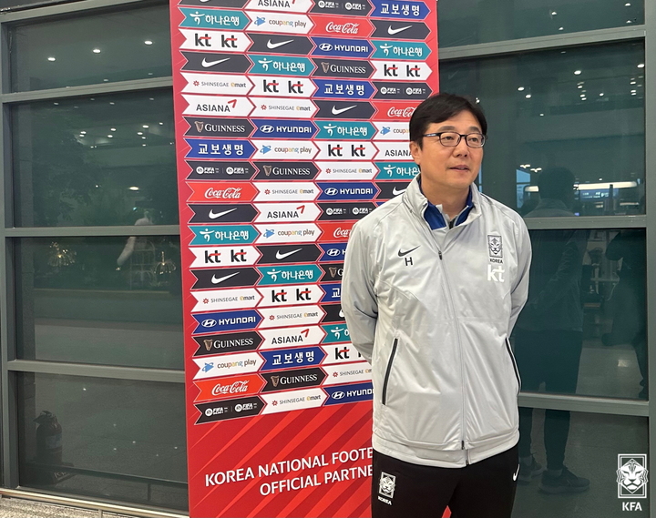 [서울=뉴시스]황선홍 감독. 223.03.29. (사진=대한축구협회 제공) *재판매 및 DB 금지