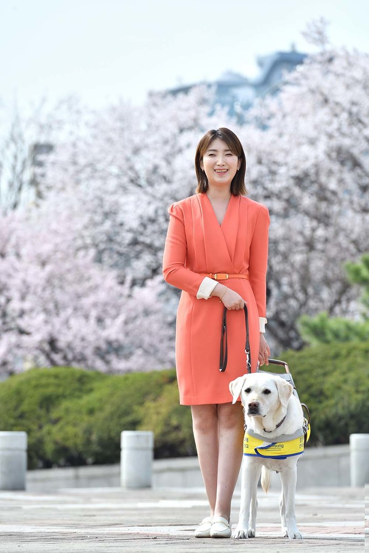 허우령씨와 안내견 '하얀이'