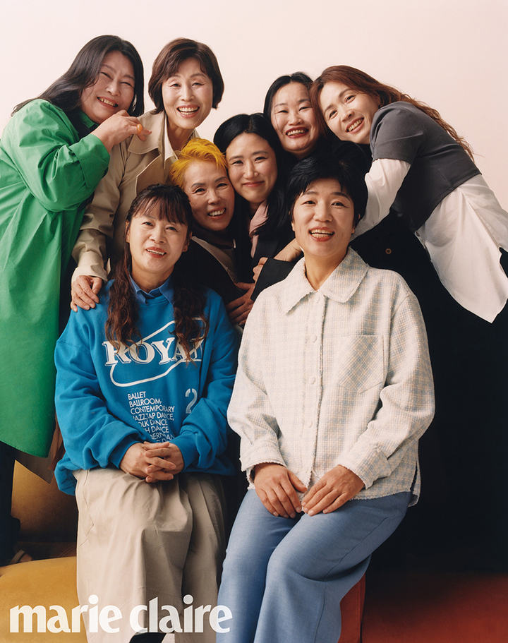 [서울=뉴시스] 장기자랑 감독과 출연진 2023.03.30 (사진=마리끌레르) photo@newsis.com 	 *재판매 및 DB 금지