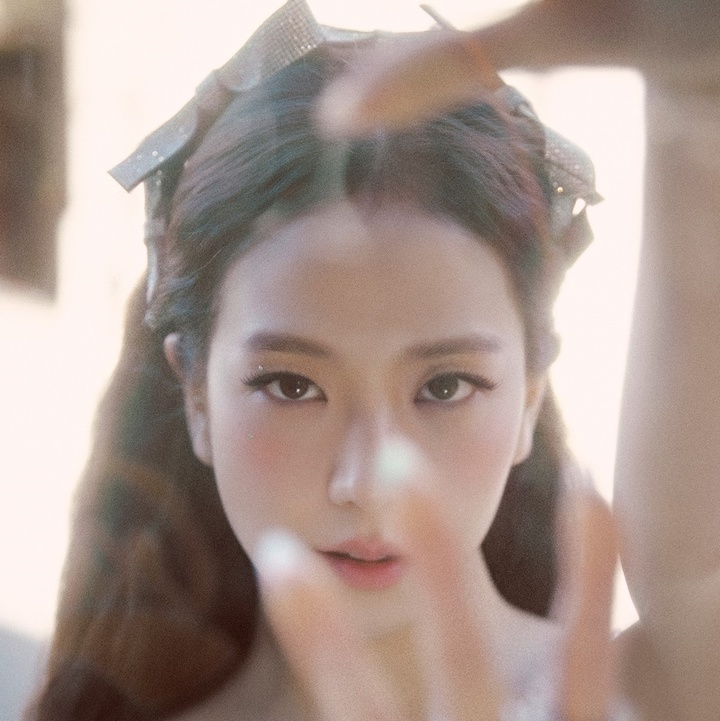 [서울=뉴시스] 지수. 2023.03.31. (사진 = YG엔터테인먼트 제공) photo@newsis.com *재판매 및 DB 금지