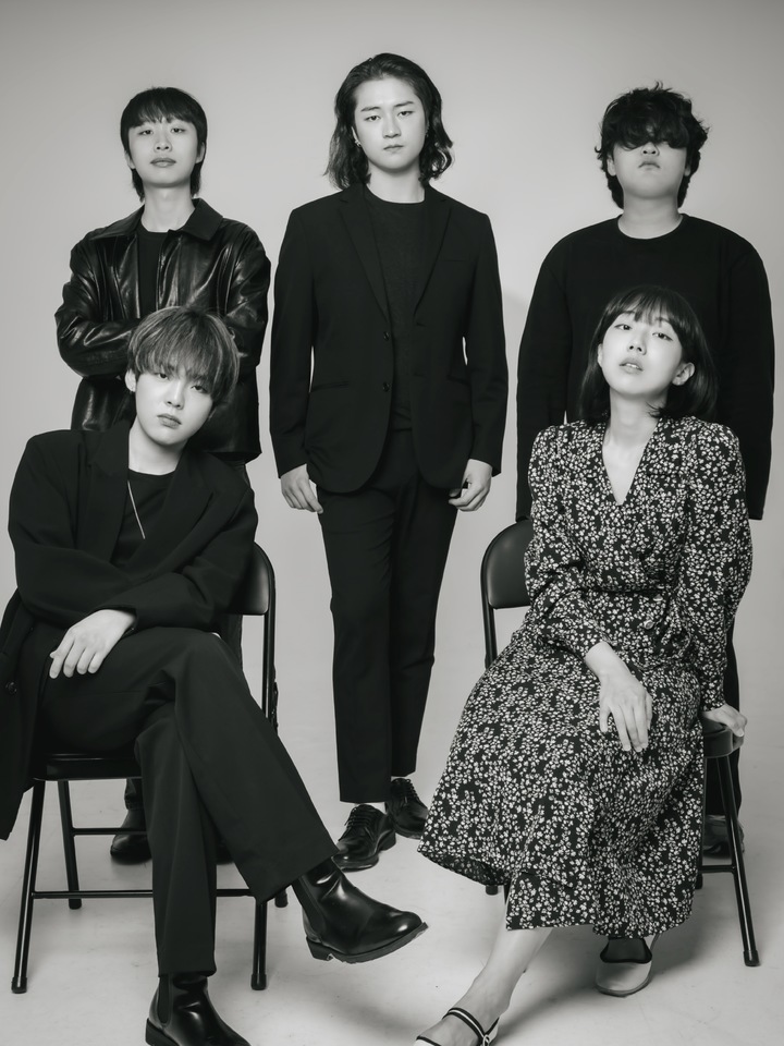 [서울=뉴시스] 유다빈밴드. 23.03.31. (사진=엠피엠지 뮤직 제공) photo@newsis.com *재판매 및 DB 금지