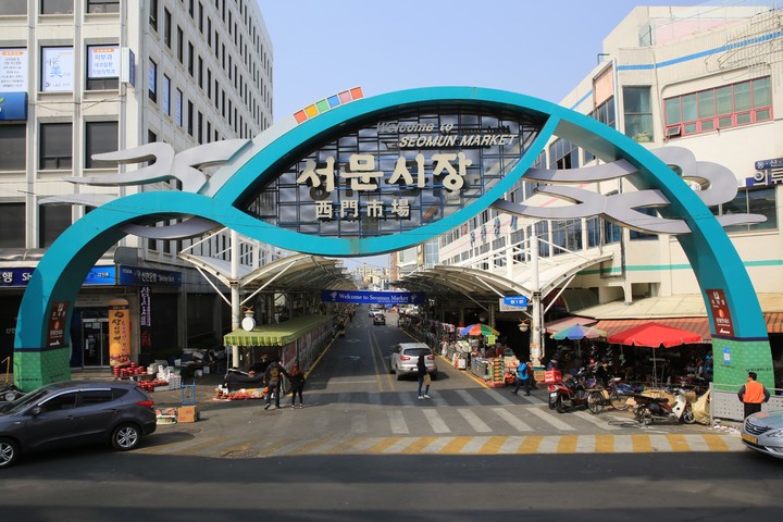 [대구=뉴시스] 대구 중구 대신동 서문시장 입구. (사진 = 대구시 제공) 2023.03.31. photo@newsis.com *재판매 및 DB 금지
