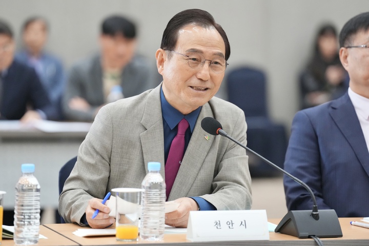 31일 박상돈 충남 천안시장이 정부세종컨벤션센터에서 열린 국토교통부 주관 신규 국가산단 범정부 추진지원단 킥오프(kick-off) 회의에 참석해 천안 국가산단 개별 구상을 발표하고 있다. 사진=천안시 제공 *재판매 및 DB 금지