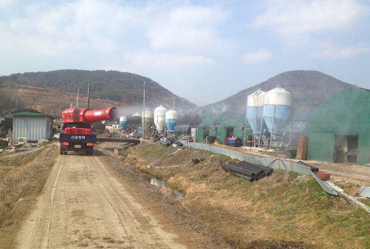 경남지역 가금농가 방역소독 장면. *재판매 및 DB 금지