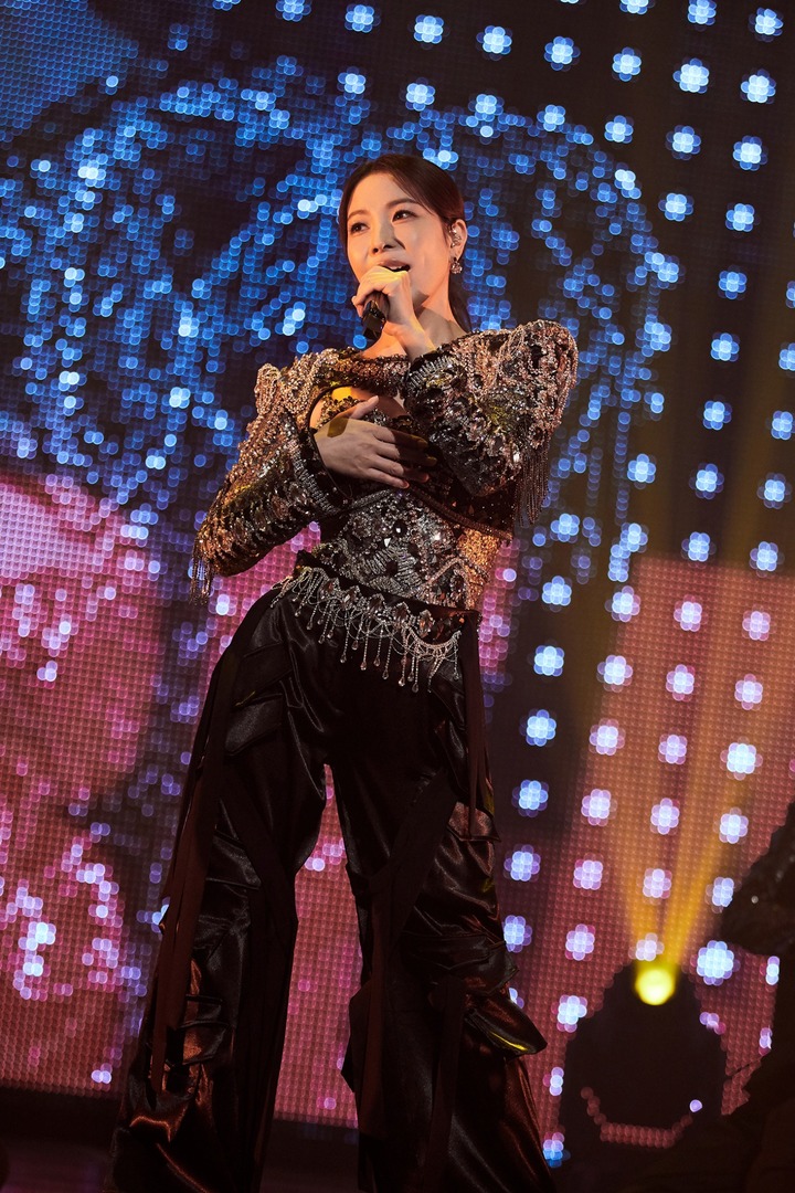 [서울=뉴시스] 보아 부산 콘서트. 2023.04.02. (사진 = SM엔터테인먼트 제공) photo@newsis.com *재판매 및 DB 금지