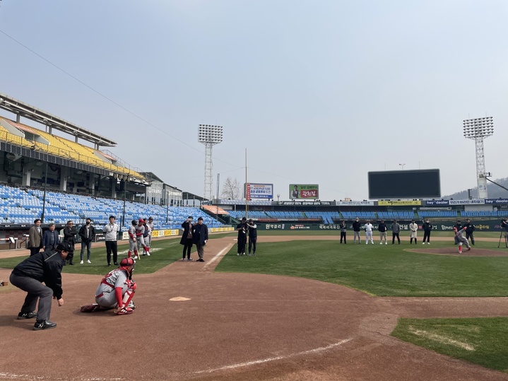 [서울=뉴시스] 대한야구소프트볼협회의 로봇심판 시연회. (사진 = 대한야구소프트볼협회 제공) *재판매 및 DB 금지