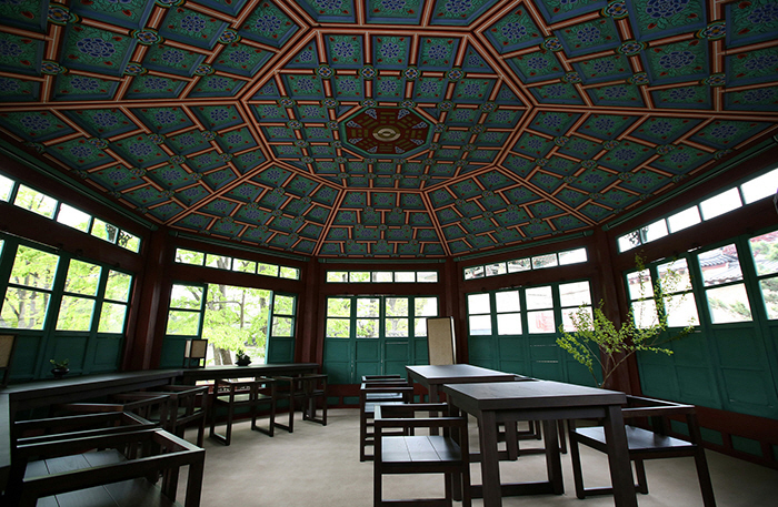 [서울=뉴시스] 경복궁 팔우정 (사진=문화재청 제공) 2023.04.03. photo@newsis.com *재판매 및 DB 금지