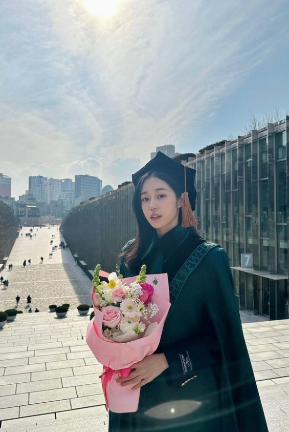 [서울=뉴시스] 노윤서. 2023.04.04.(사진 = 개인계정 캡쳐) photo@newsis.com*재판매 및 DB 금지