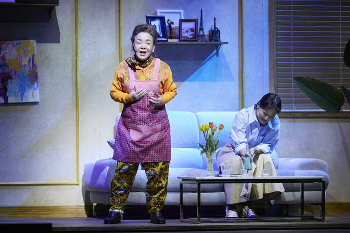 [서울=뉴시스]뮤지컬 '친정엄마' 공연 사진. (사진=수키컴퍼니 제공) 2023.04.04. photo@newsis.com *재판매 및 DB 금지