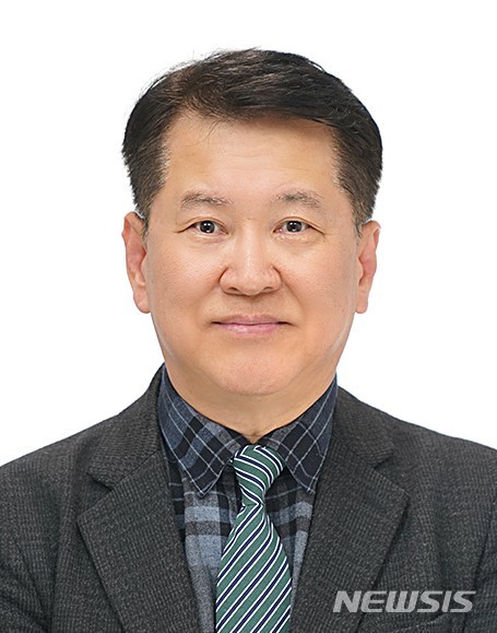 [창원=뉴시스] 경남투자청 강만구 청장