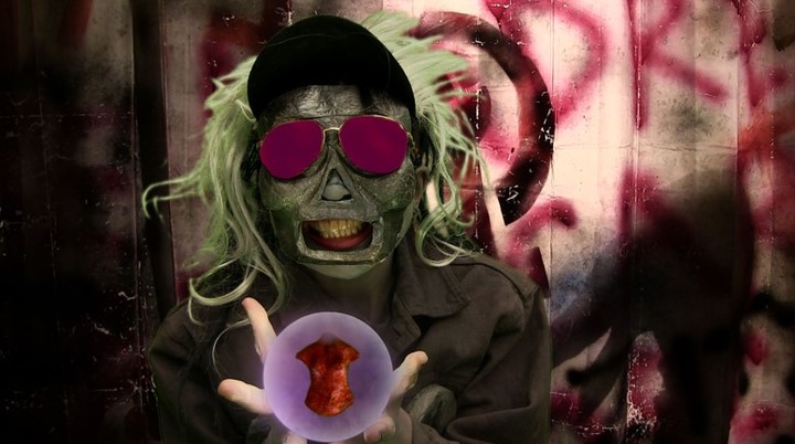 나오미 린콘 갈라르도(Naomi Rincn Gallardo), 불결의 시, 2021, 컬러, 유성. 23분 53초. 작가 소장, TONO 제공. *재판매 및 DB 금지