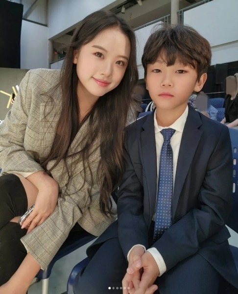 [서울=뉴시스] 이재시, 이시안. 2023.04.17.(사진 = 개인계정 캡쳐) photo@newsis.com*재판매 및 DB 금지