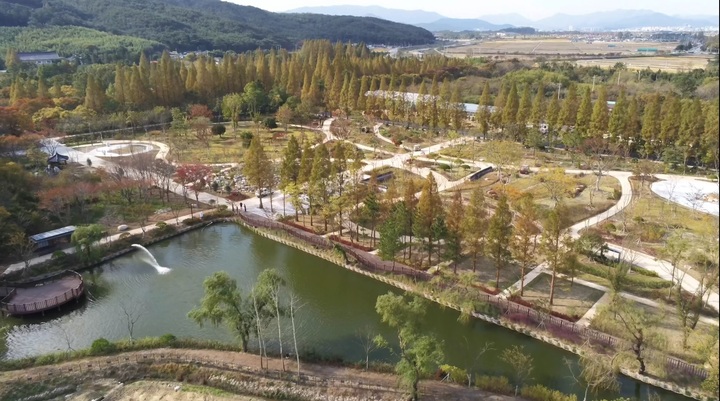 [경주=뉴시스] 경북천년숲정원 *재판매 및 DB 금지