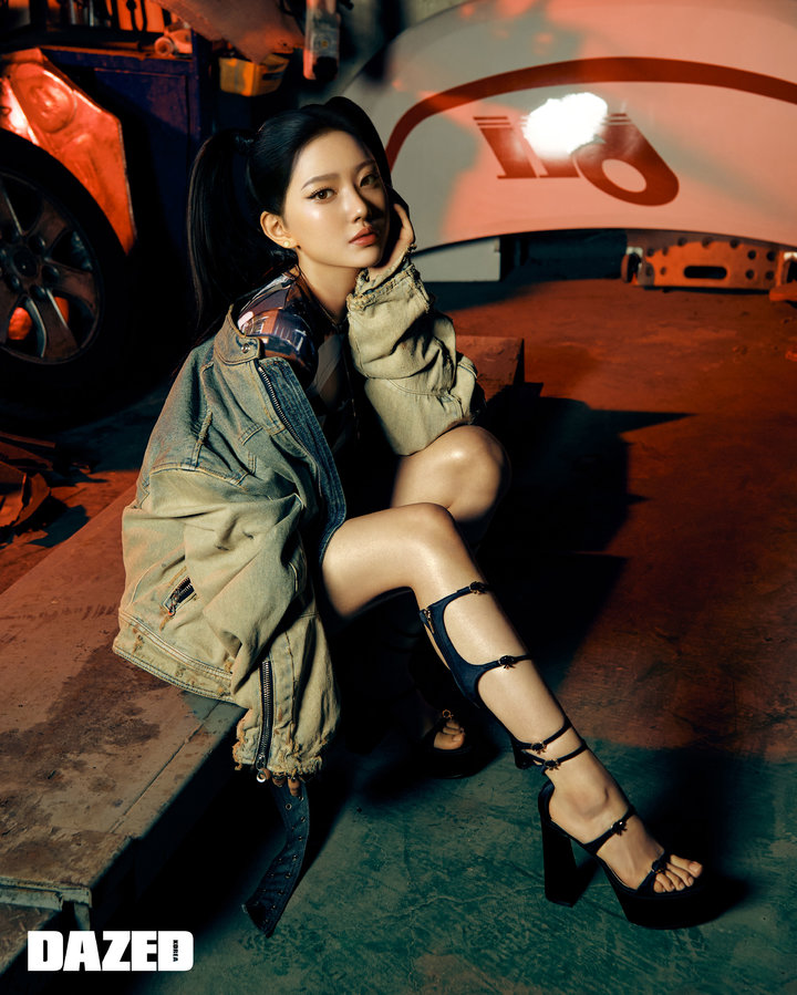 [서울=뉴시스] 메이브 2023.04.19 (사진=데이즈드) photo@newsis.com *재판매 및 DB 금지