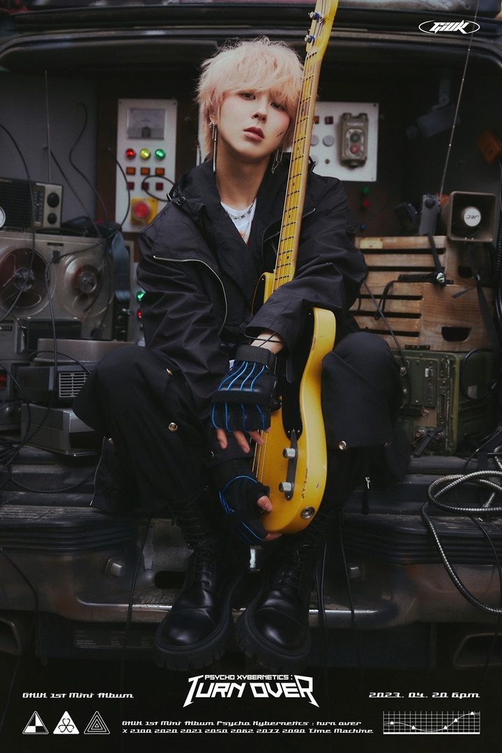 【あす楽対応】 기욱, 원위 첫  미니 솔로 アイドル