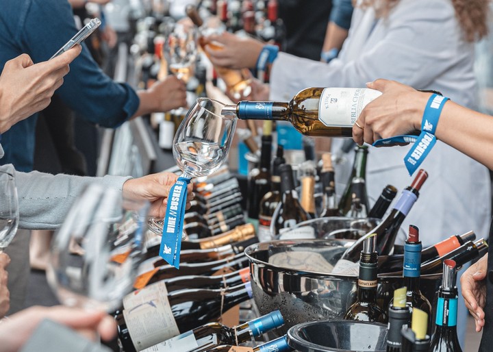 JW 메리어트 동대문 ‘와인 앤 버스커’, 뉴시스DB. *재판매 및 DB 금지