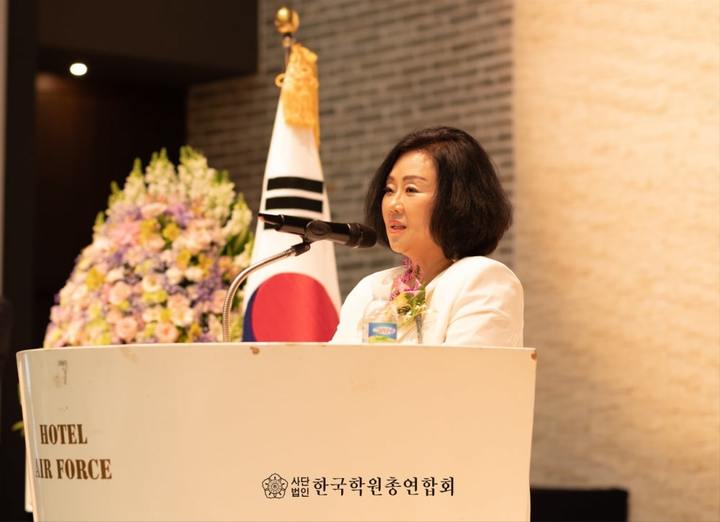 [서울=뉴시스]지난 18일 공군회관에서 진행된 이유원 제16대 한국학원총연합회 회장 취임식. (사진=한국학원총연합회 제공) 2023.04.21. *재판매 및 DB금지 *재판매 및 DB 금지