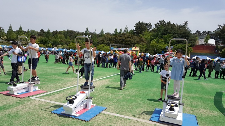 [익산=뉴시스] 강명수 기자 =전북 익산시는 제101회 어린이날을 맞아 아동들의 눈높이에 맞춘 다채로운 프로그램을 운영한다고 2일 밝혔다. (사진 = 뉴시스 DB) photo@newsis.com *재판매 및 DB 금지