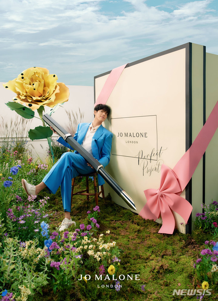 [전주=뉴시스]윤난슬 기자 = 롯데백화점 전주점은 런던에서 온 부티크 향수 앤 라이프 스타일 브랜드 '조 말론 런던(Jo Malone London)'을 오는 28일 1층 패션잡화 매장에서 만나볼 수 있다고 25일 밝혔다.(사진=롯데백화점 전주점 제공) 