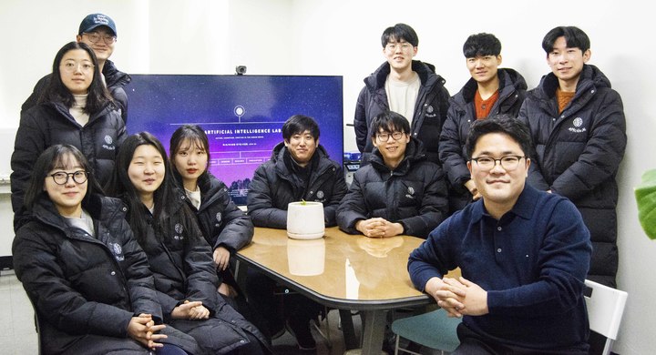 [인천=뉴시스] 김병형 인하대학교 인공지능공학과 교수 연구팀. (사진=인하대 제공) *재판매 및 DB 금지