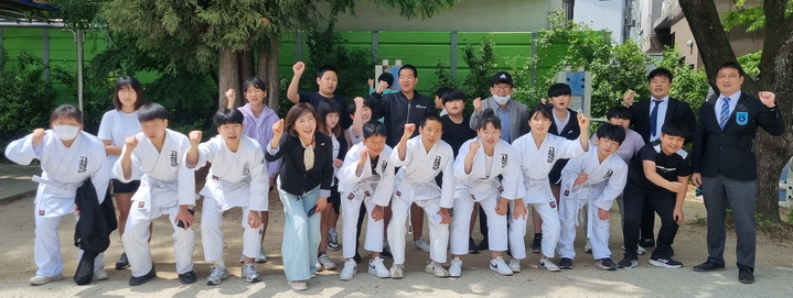 유도선수단과 이미숙 교육장 *재판매 및 DB 금지