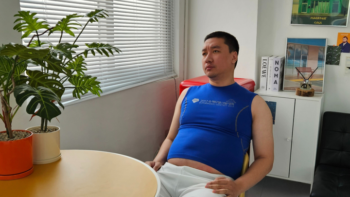 [서울=뉴시스]지난달 17일, 유튜브 채널 '미남재형'과 '동네놈들' 활동을 병행하는 개그맨 정재형이 중구의 한 미팅룸에서 뉴시스와 인터뷰를 가졌다. 2023.05.05. photo@newsis.com *재판매 및 DB 금지