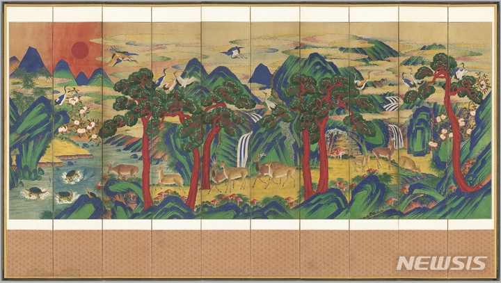[서울=뉴시스] 십장생도 병풍. (사진=국립중앙박물관 제공) 2023.05.01. photo@newsis.com *재판매 및 DB 금지