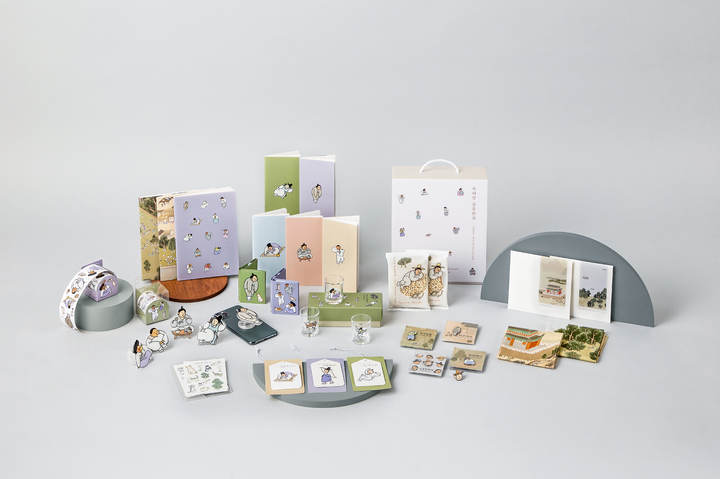 [서울=뉴시스] '모두의 풍속도' 문화상품 모음 (사진=한국문화재재단 제공) 2023.05.03. photo@newsisc.om *재판매 및 DB 금지