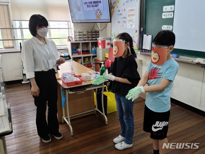 [인천=뉴시스] 어린이 식생활 인지·실천 수준 향상 교육. (사진=인천 부평구 제공)