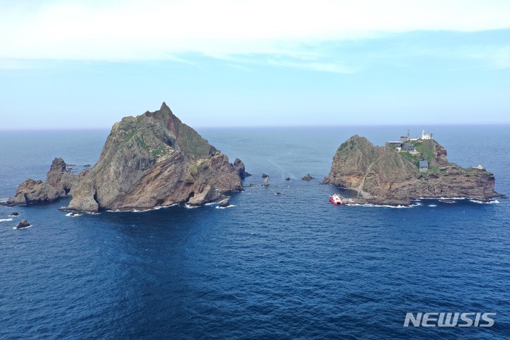 日 산케이, '다케시마 날' 맞아 또 도발…"일본 고유 영토"