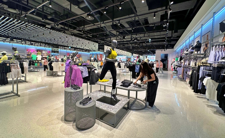 갤러리아타임월드 8층 스포츠 전문관 ‘나이키 라이즈 (NIKE RISE)’ 매장 모습. 2023. 05. 05 *재판매 및 DB 금지