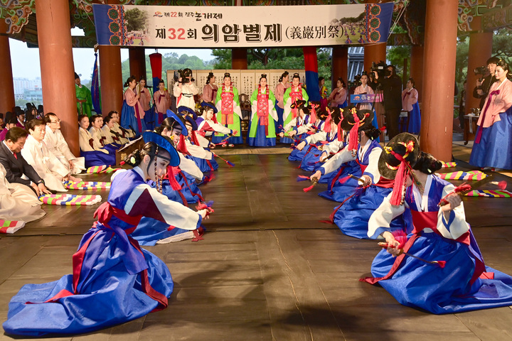 [진주=뉴시스]진주논개제 의암별제. *재판매 및 DB 금지