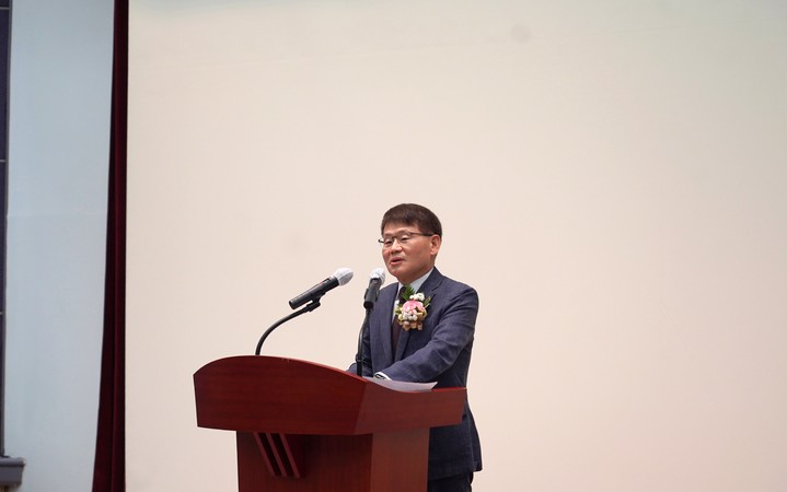 [대전=뉴시스] 11일 양성광 한국기초과학지원연구원 신임 원장이 취임사를 하고 있다. *재판매 및 DB 금지