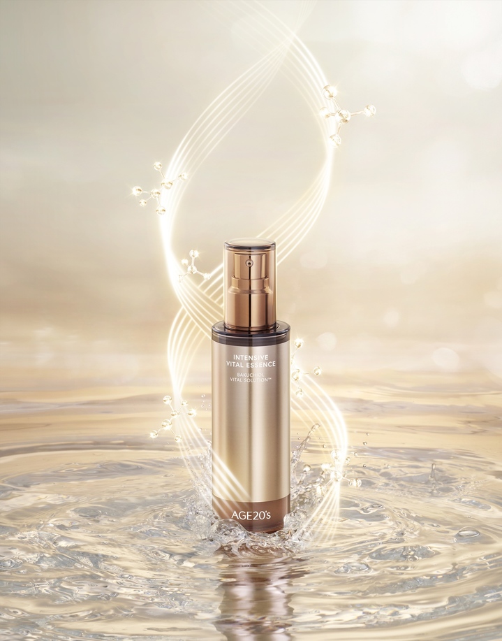AGE20's 인텐시브 바이탈 에센스_연출컷(사진=애경산업 제공) *재판매 및 DB 금지