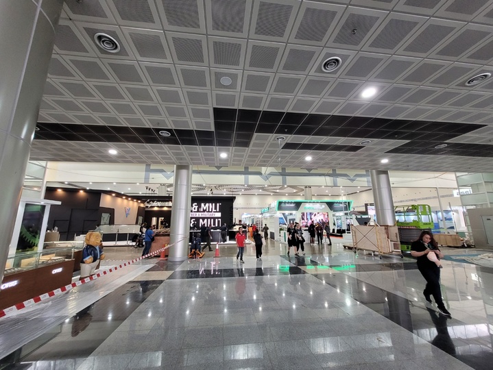 [말레이시아 랑카위] 23일 말레이사아 랑카위 국제공항에서 열린 동남아시아 최대 방산 전시회 '리마(LIMA) 2023' 행사장 모습. 2023.05.23 photo@newsis.com *재판매 및 DB 금지