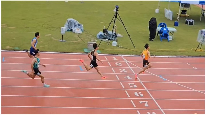 김정윤이 제51회 KBS배 전국육상경기대회에서 1위로 들어오고 있다. *재판매 및 DB 금지