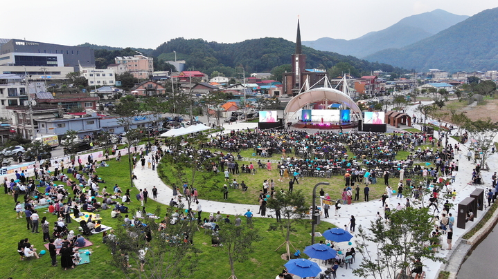 청춘역 1979 조성 기념 음악회 모습. (사진=가평군 제공) *재판매 및 DB 금지