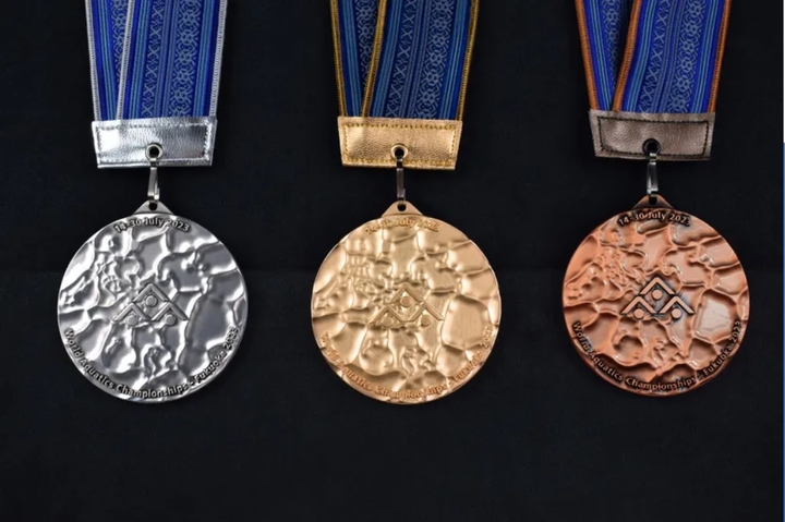 [서울=뉴시스] 후쿠오카 세계수영선수권 메달. (사진 = 세계수영연맹 홈페이지 캡처) *재판매 및 DB 금지