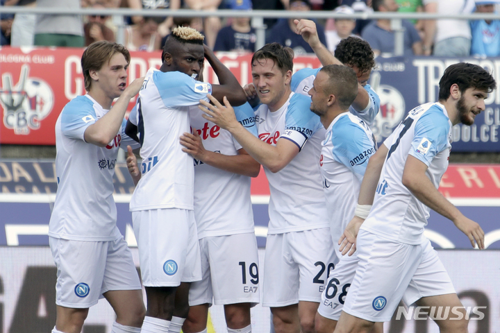 [볼로냐(이탈리아)=AP/뉴시스] 볼로냐전에서 골 넣은 나폴리. 2023.05.28.